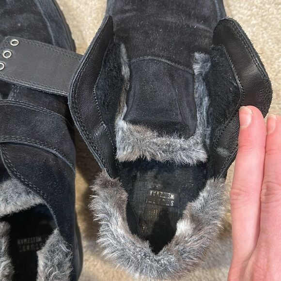 Stuart Weitzman Faux Fur Women Suede Sneaker Size 8 M - Picture 5 of 10